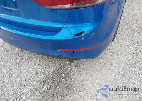 2018 Hyundai Elantra Value Edition z USA, uszkodzony, nr VIN 5NPD84LF9JH233767